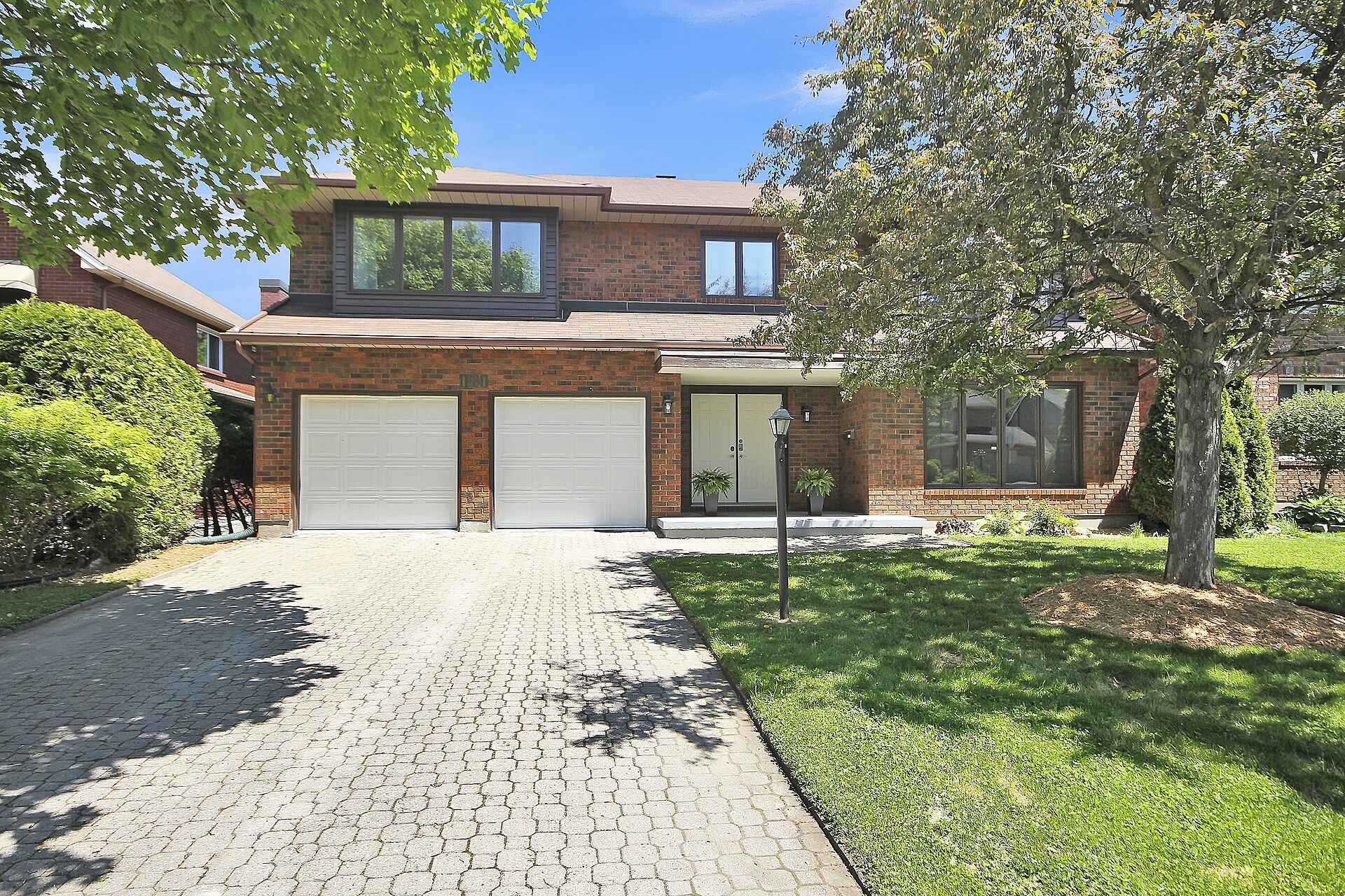 181 Knudson Drive, Kanata Lakes, spacious two storey home