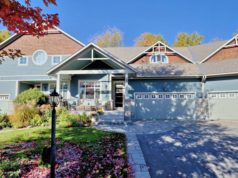 46 Turtle Point Private, Marshes, Kanata North - adult style bungalow with loft for sale
