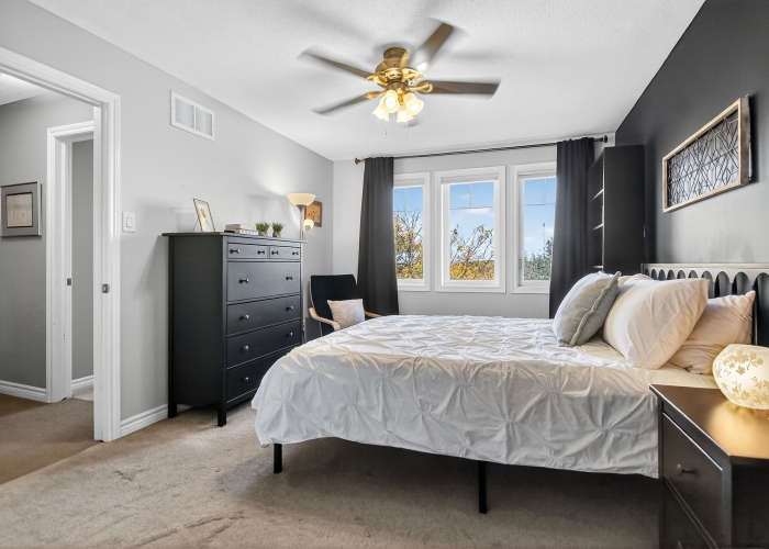 28-virtual-tour-359768-35