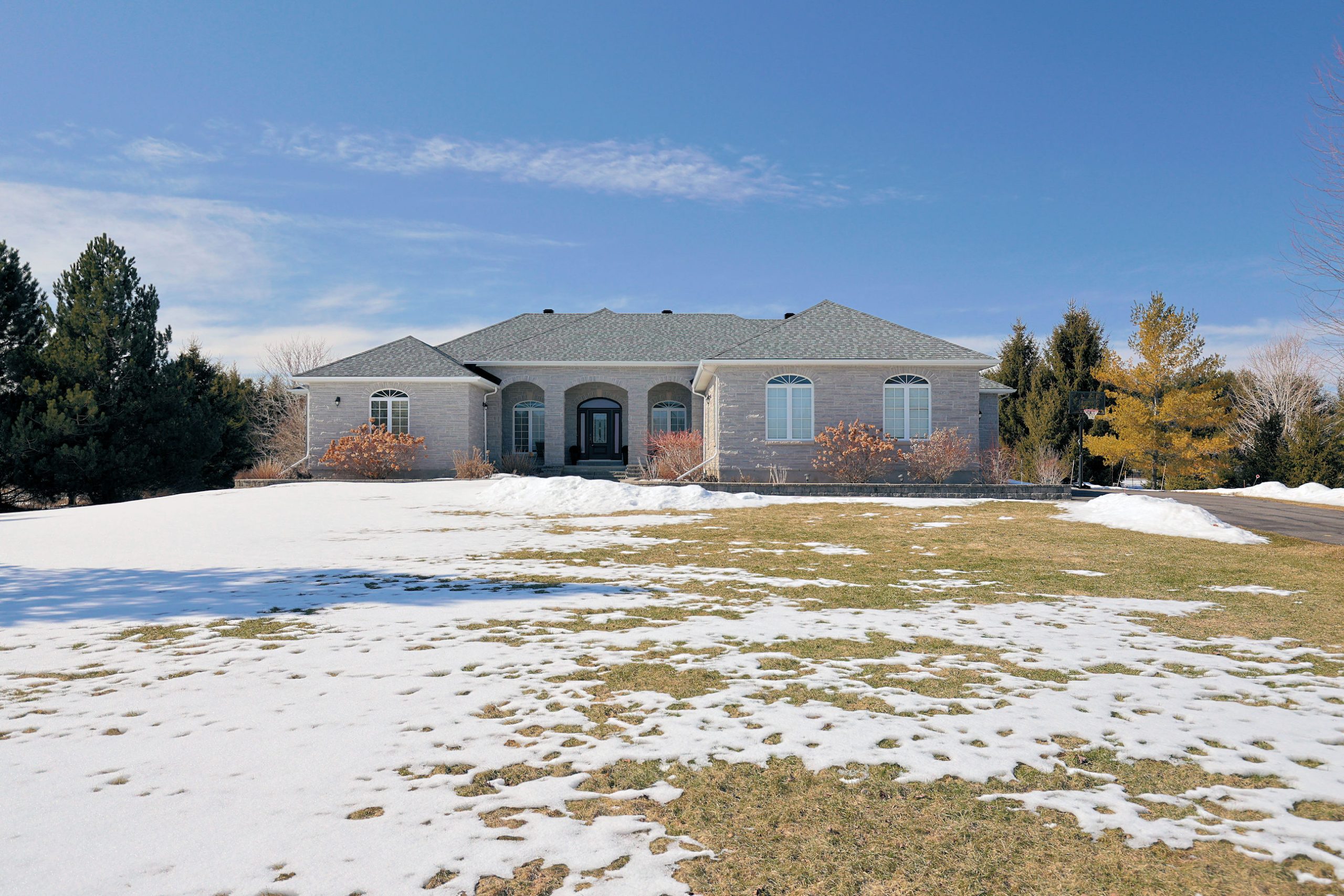 1611 Landel Drive, Marchvale Estates - bungalow for sale