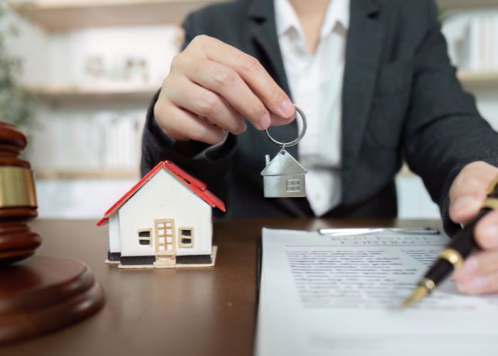 Role of a real estate lawyer blog Role of a real estate lawyer - blog